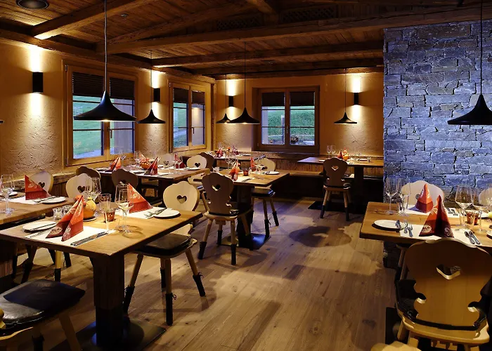 Hotel Aspen Alpine Lifestyle 4*