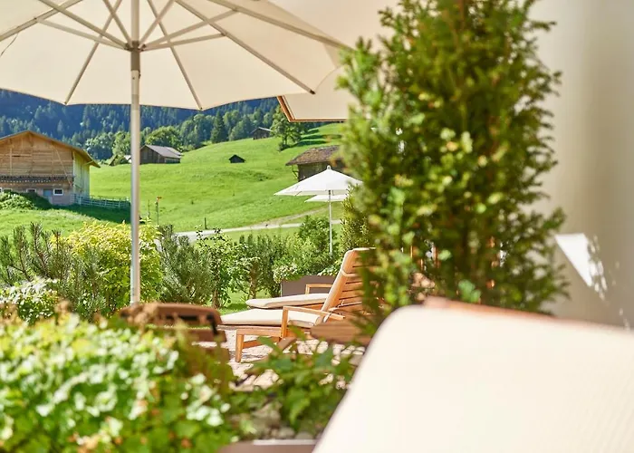 Hotel Aspen Alpine Lifestyle 4*