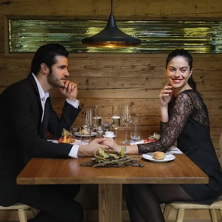 Aspen Alpine Lifestyle גרינדלוולד